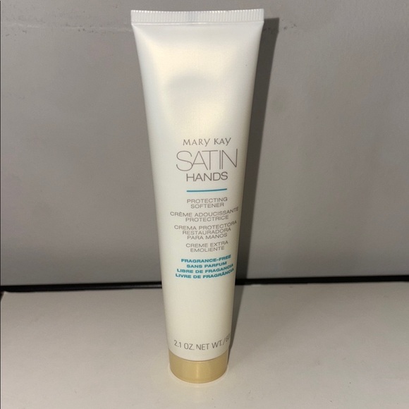 Mary Kay Satin Hands Set💚💚 - Picture 4 of 5